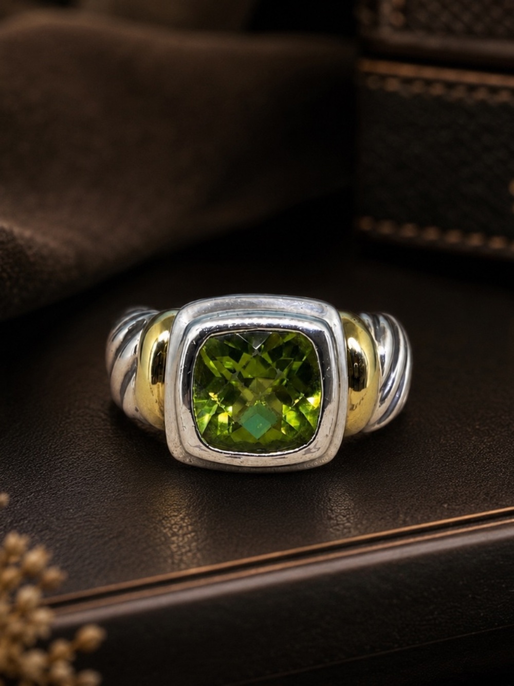 David Yurman Albion Peridot Ring 14K Gold & silver 925 Size 4.5 authentic